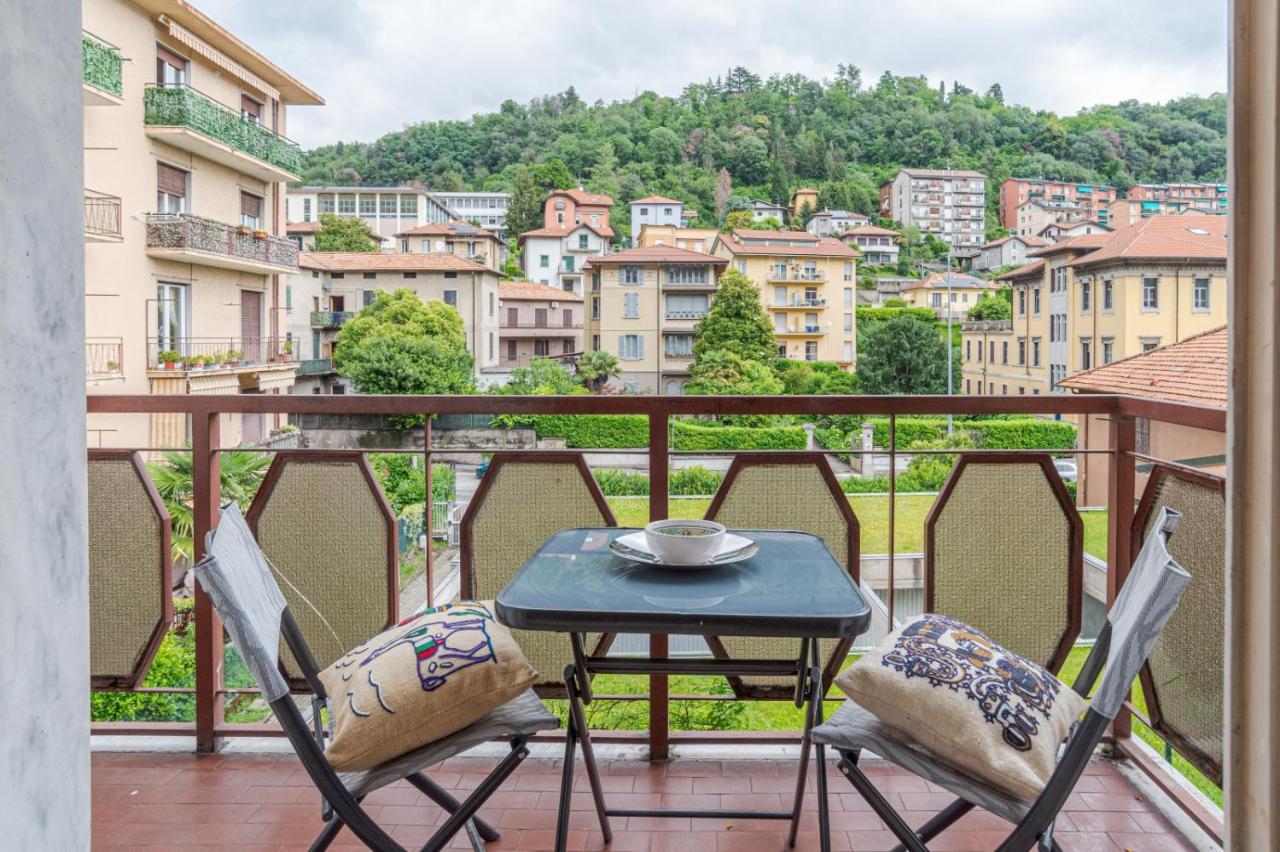 Lovely & Quiet Apartment - With Balcony & Parking Como Dış mekan fotoğraf